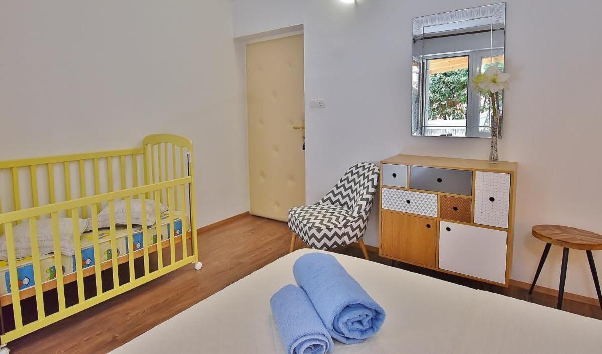 Apartments Ruzica Banjol Zewnętrze zdjęcie
